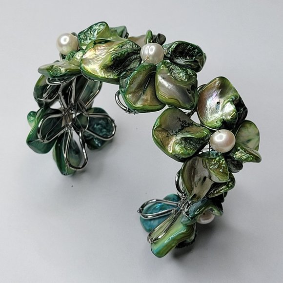 Green Pearl Adjustable Cuff Bangle Bracelet- NEW - Picture 2 of 13